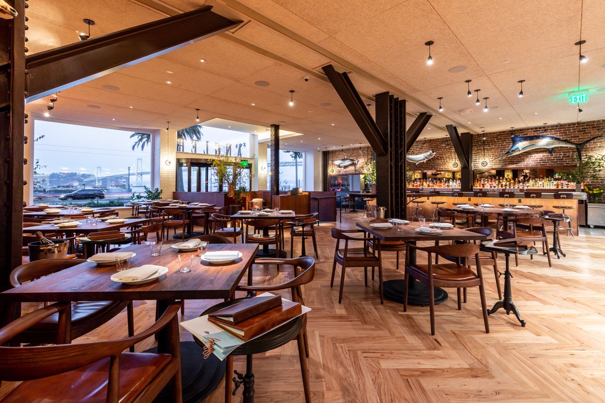 thiet-ke-thi-cong-nha-hang