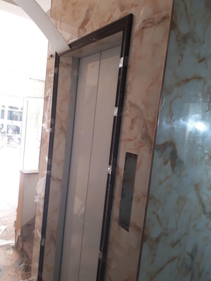 vách alu giả đá